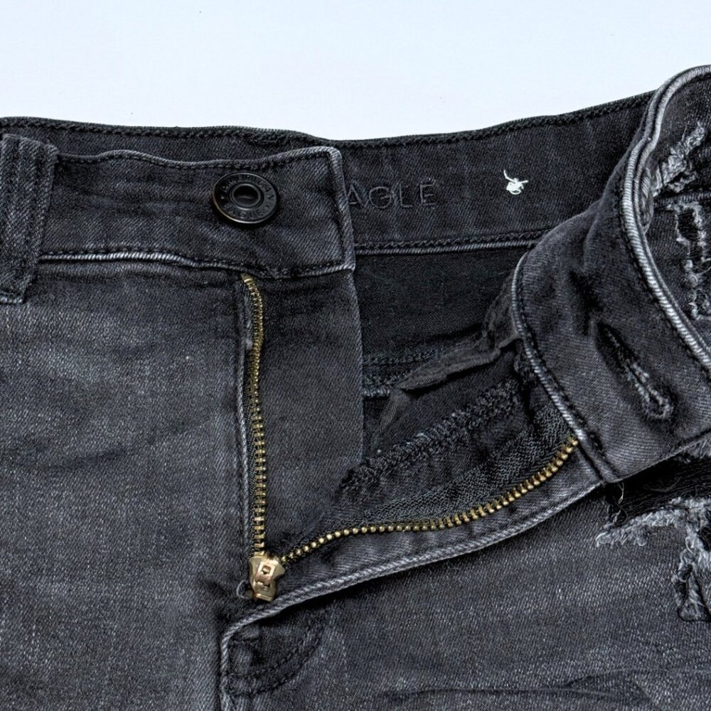 American Eagle Hi Rise Shortie Black Denim Stretch Shorts Distressed Size 0 - Picture 5 of 11